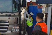 부산경찰청, 화물차 안전운전 유관기관 합동 캠페인